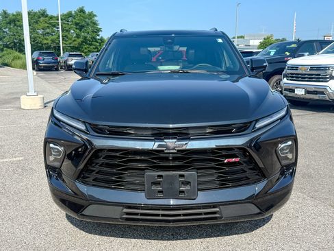 Used 2024 Chevrolet Blazer RS w/ Driver Confidence II Package AWD/4WD image 2