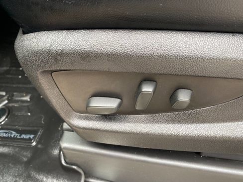 Used 2017 Chevrolet Tahoe Premier image 19