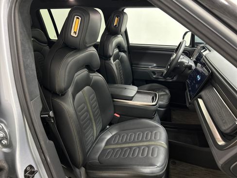 Used 2024 Rivian R1S Adventure AWD/4WD image 24