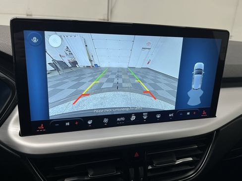 Used 2025 Ford Escape Platinum image 6