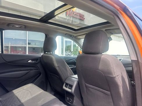 Used 2018 Chevrolet Equinox LT w/ Sun & Infotainment Package FWD image 14