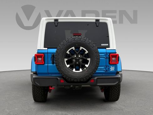New 2026 Jeep Wrangler Unlimited Rubicon w/ Whitecap Package AWD/4WD image 19