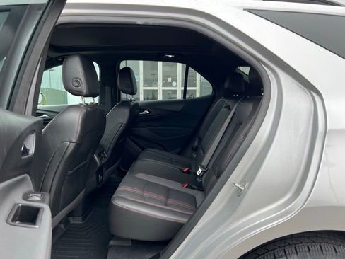 Used 2022 Chevrolet Equinox RS image 21
