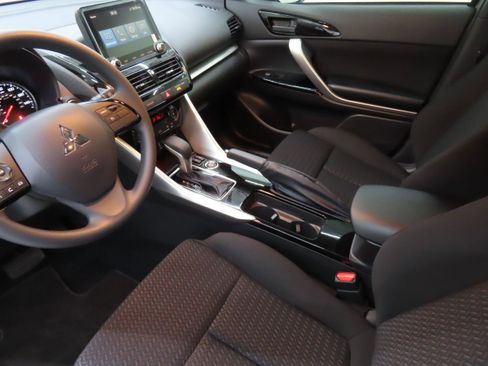 New 2025 Mitsubishi Eclipse Cross LE image 19
