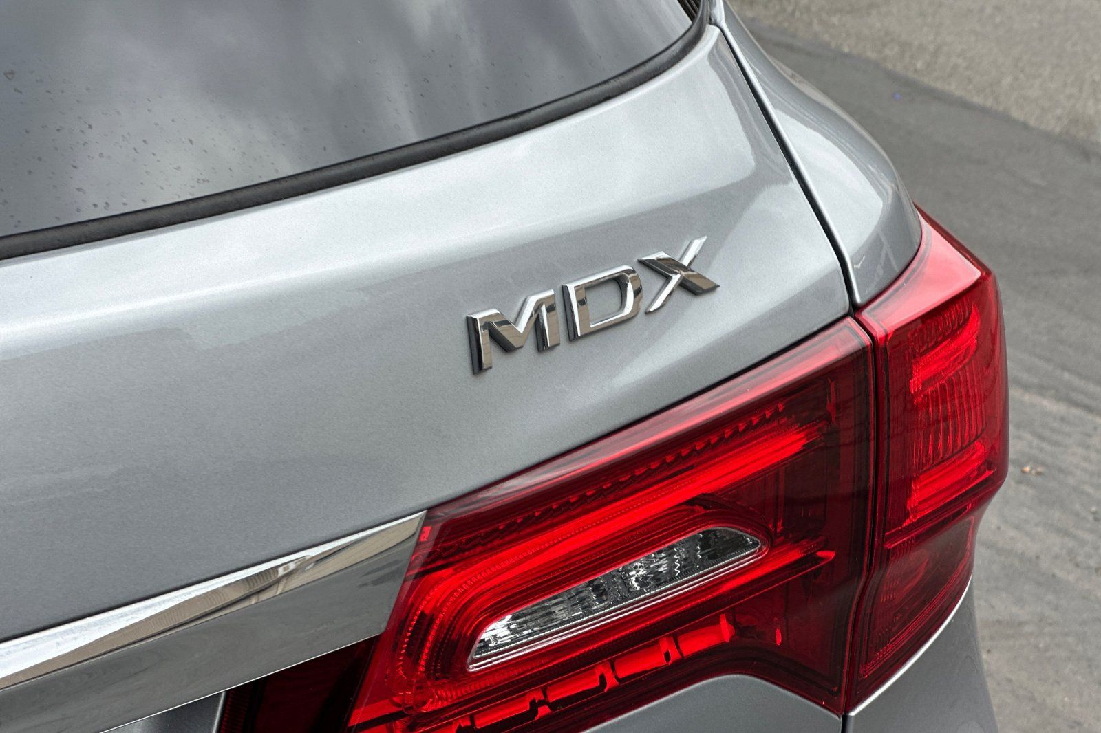 Used 2019 Acura MDX SH-AWD image 28