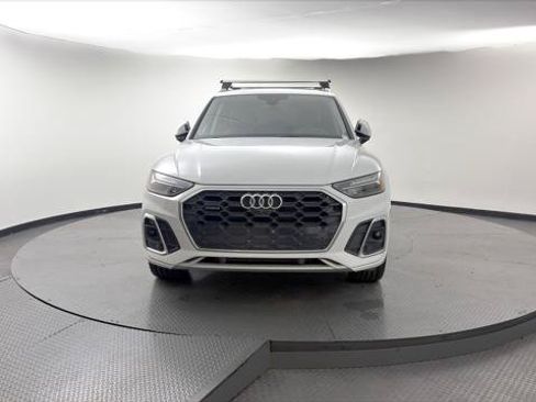 Used 2023 Audi Q5 2.0T Premium Plus w/ Premium Plus Package AWD/4WD image 12