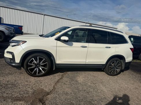 Used 2019 Honda Pilot Touring image 4