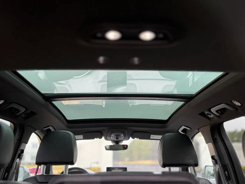 Used 2017 Audi Q7 3.0T Premium Plus image 15