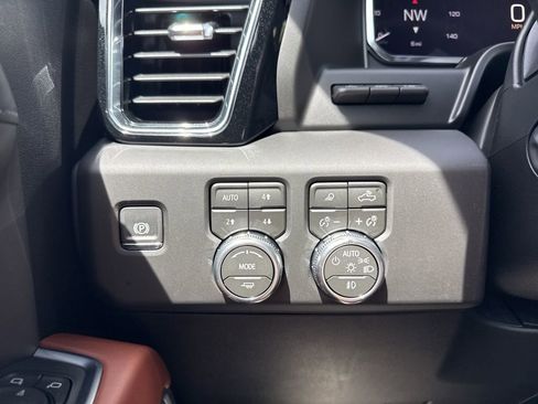 New 2026 GMC Sierra 1500 Denali Ultimate AWD/4WD image 26