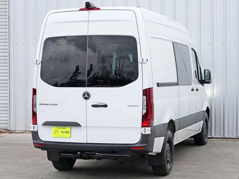 Used 2023 Mercedes-Benz Sprinter 2500 image 50