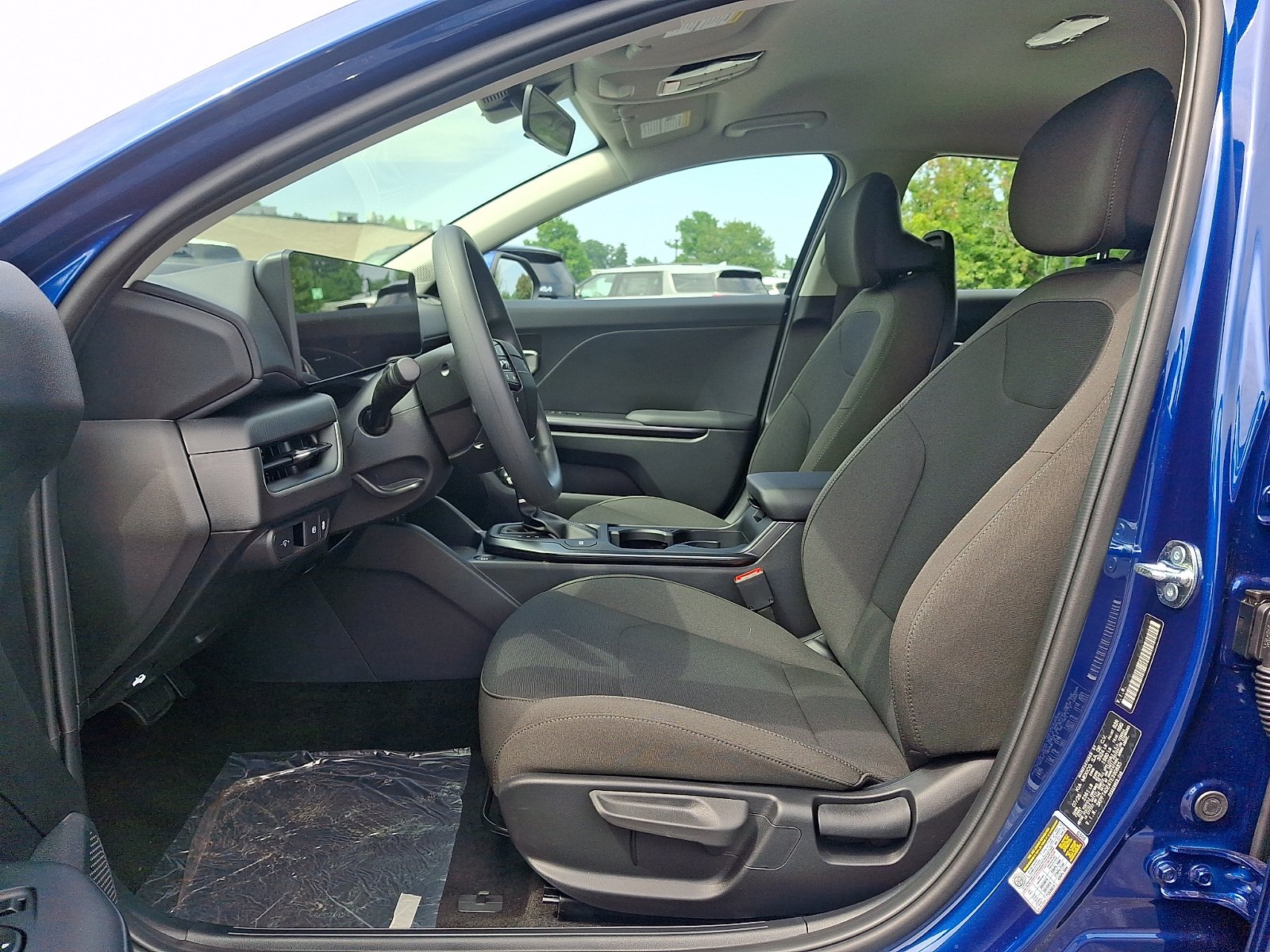 New 2026 Kia K4 FWD image 9