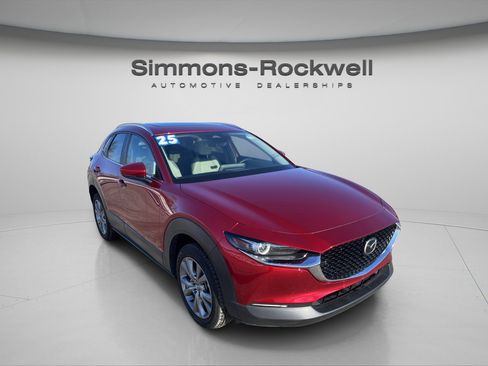 Used 2025 MAZDA CX-30 AWD 2.5 S w/ Preferred Package image 3