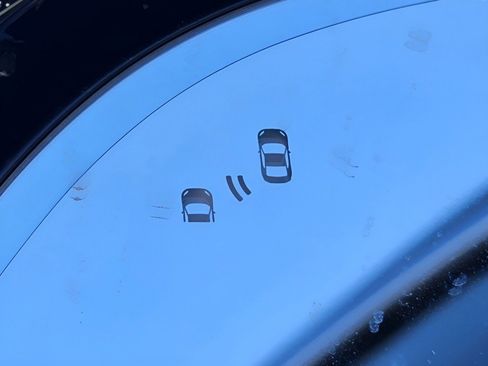 Used 2025 Lincoln Corsair AWD w/ Equipment Group 101A image 12