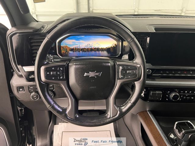 Used 2026 Chevrolet Silverado 1500 High Country w/ High Country Premium Package AWD/4WD image 39