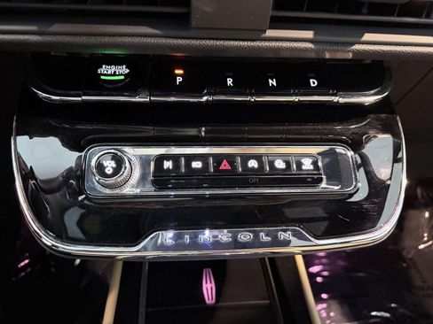 Used 2023 Lincoln Corsair Reserve AWD/4WD image 44