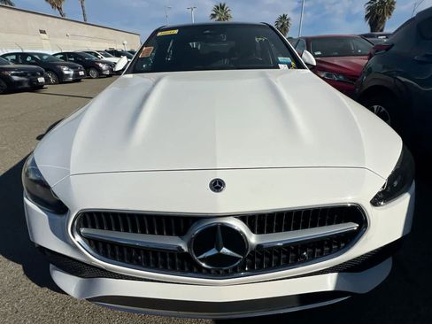 Used 2024 Mercedes-Benz C 300 Sedan image 2