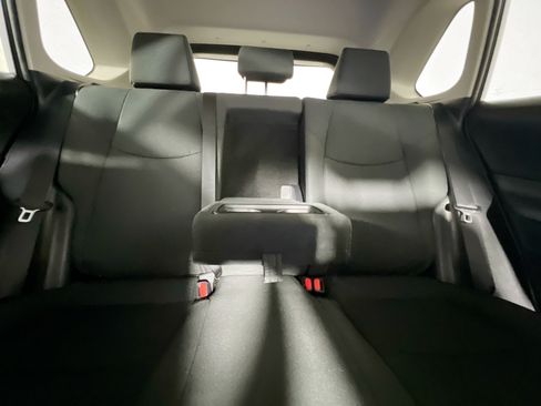 Used 2025 Toyota RAV4 LE FWD image 31