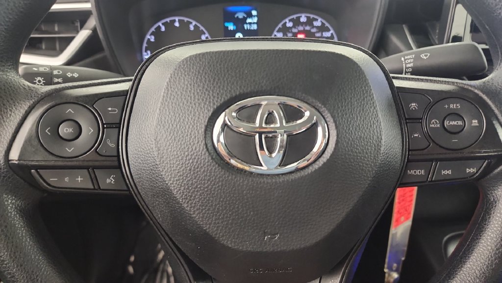 Used 2024 Toyota Corolla LE FWD image 12