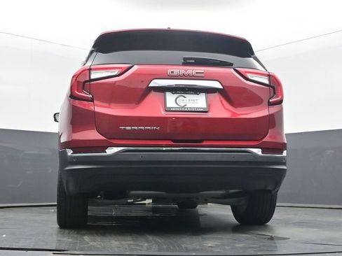 Used 2023 GMC Terrain SLT w/ LPO, Floor Liner Package FWD image 48