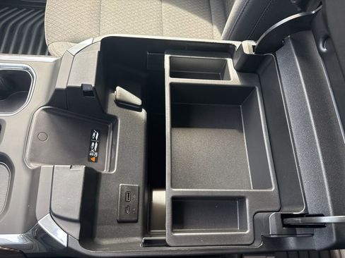 New 2026 GMC Sierra 1500 Elevation image 14