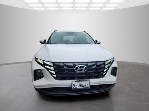 Certified 2022 Hyundai Tucson SEL w/ Cargo Package FWD image 2