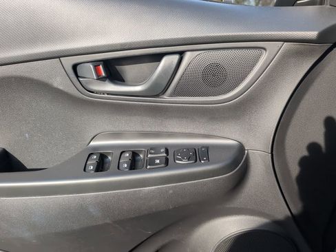 Used 2023 Hyundai Kona SEL image 27