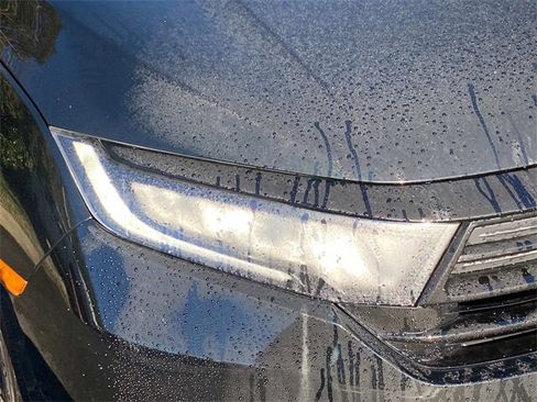 Used 2023 Honda Odyssey Sport image 4