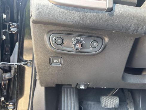 Used 2023 GMC Terrain AT4 w/ LPO, Floor Liner Package AWD/4WD image 16