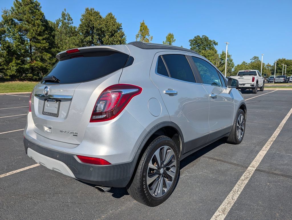 Used 2021 Buick Encore Preferred w/ Safety Package II AWD/4WD image 24