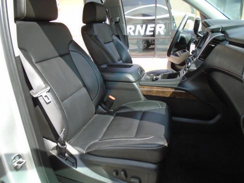 Used 2015 Chevrolet Suburban LT w/ Texas Edition RWD image 14