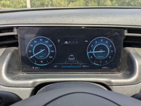 Used 2024 Hyundai Santa Cruz Limited AWD/4WD image 31
