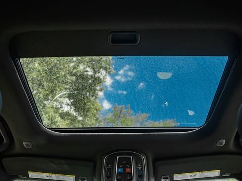 New 2025 Jeep Grand Cherokee L Laredo w/ Luxury Tech Group I image 26