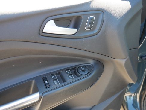 Used 2019 Ford Escape SEL AWD/4WD image 15