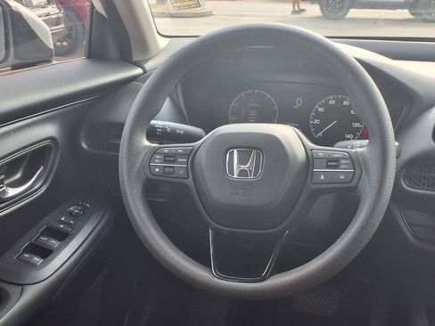 Used 2025 Honda HR-V LX image 23