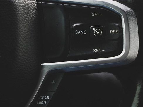 Used 2019 RAM 1500 Big Horn image 10