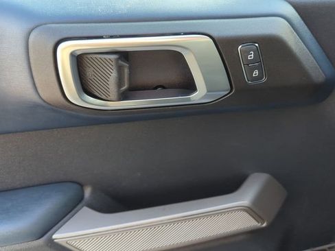 Used 2022 Ford Bronco Outer Banks image 13