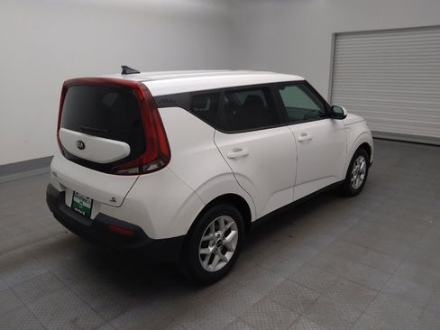 Used 2020 Kia Soul S image 10