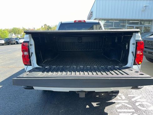 Used 2018 Chevrolet Silverado 1500 LT w/ All Star Edition AWD/4WD image 6