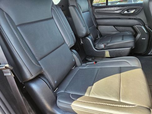 Used 2021 GMC Yukon Denali RWD image 28