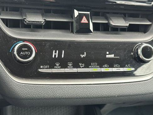 Certified 2022 Toyota Corolla LE image 22