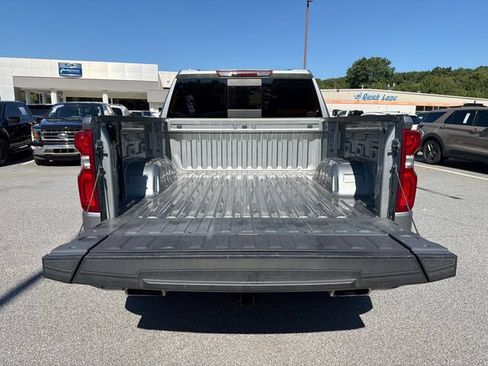 Used 2023 Chevrolet Silverado 1500 RST w/ Convenience Package II AWD/4WD image 20