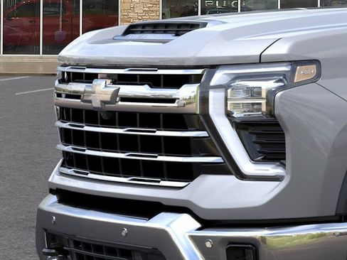 New 2026 Chevrolet Silverado 2500 LTZ w/ LTZ Premium Package AWD/4WD image 13