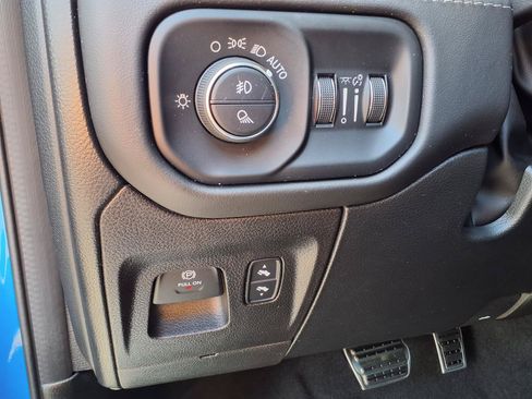 Used 2022 RAM 1500 TRX w/ TRX Level 1 Equipment Group AWD/4WD image 22