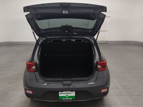Used 2023 Hyundai Venue SE FWD image 29