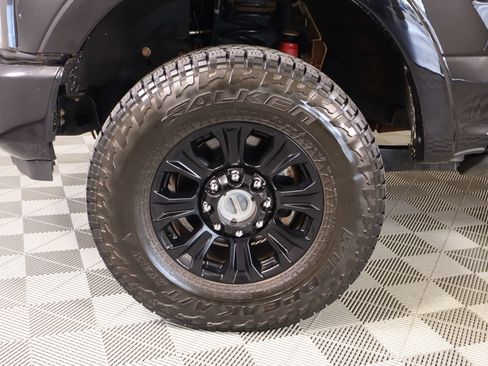 Used 2022 Ford F250 Lariat w/ Tremor Off-Road Package AWD/4WD image 19