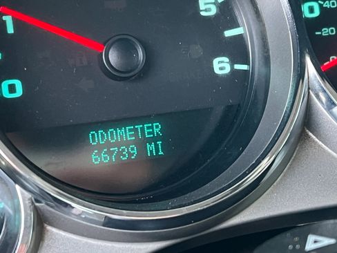 Used 2013 Chevrolet Silverado 3500 W/T w/ Snow Plow Prep Package image 13