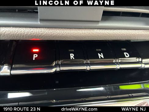 Certified 2023 Lincoln Corsair AWD image 21