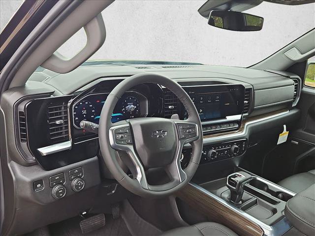 New 2026 Chevrolet Silverado 1500 RST w/ Texas Edition Plus AWD/4WD image 3