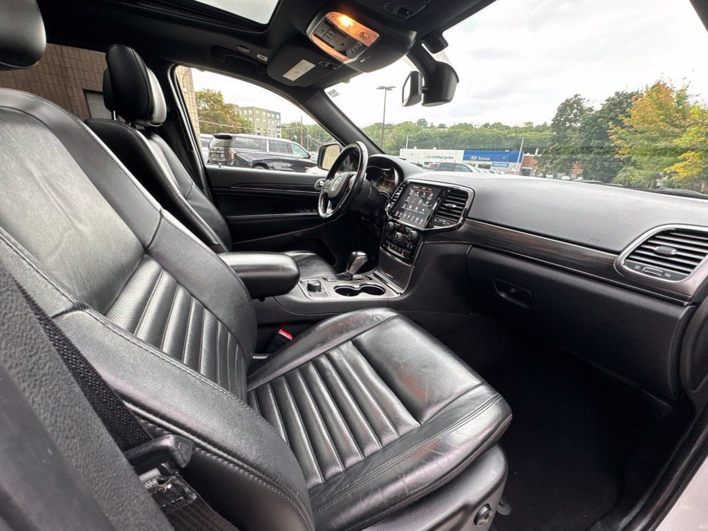 Used 2021 Jeep Grand Cherokee Limited X AWD/4WD image 21