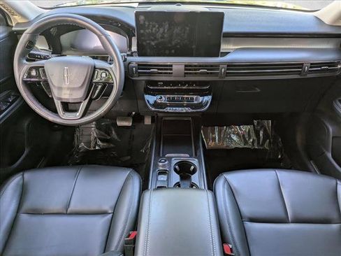 Used 2024 Lincoln Corsair FWD image 18